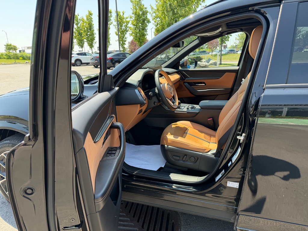2026 Mazda CX-70 MHEV Signature in Boucherville, Quebec - 6 - w1024h768px