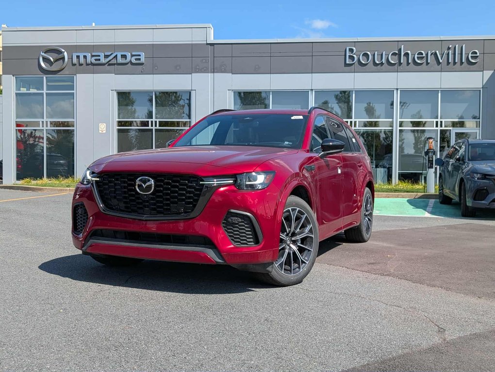 2025 Mazda CX-70 PHEV GT in Boucherville, Quebec - 2 - w1024h768px