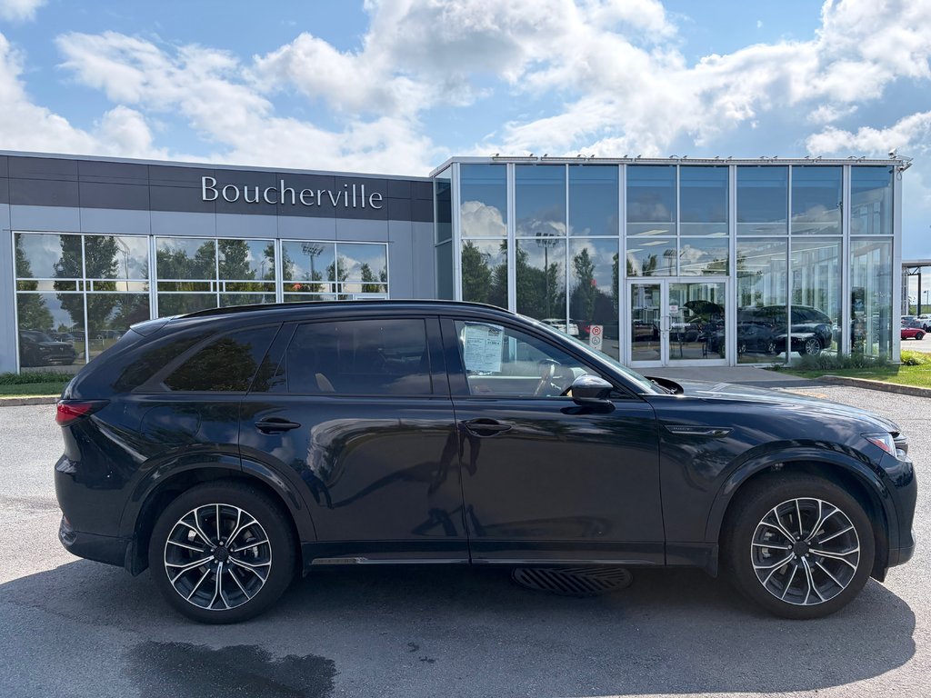 2026 Mazda CX-70 PHEV Signature DEMO PHEV in Boucherville, Quebec - 8 - w1024h768px
