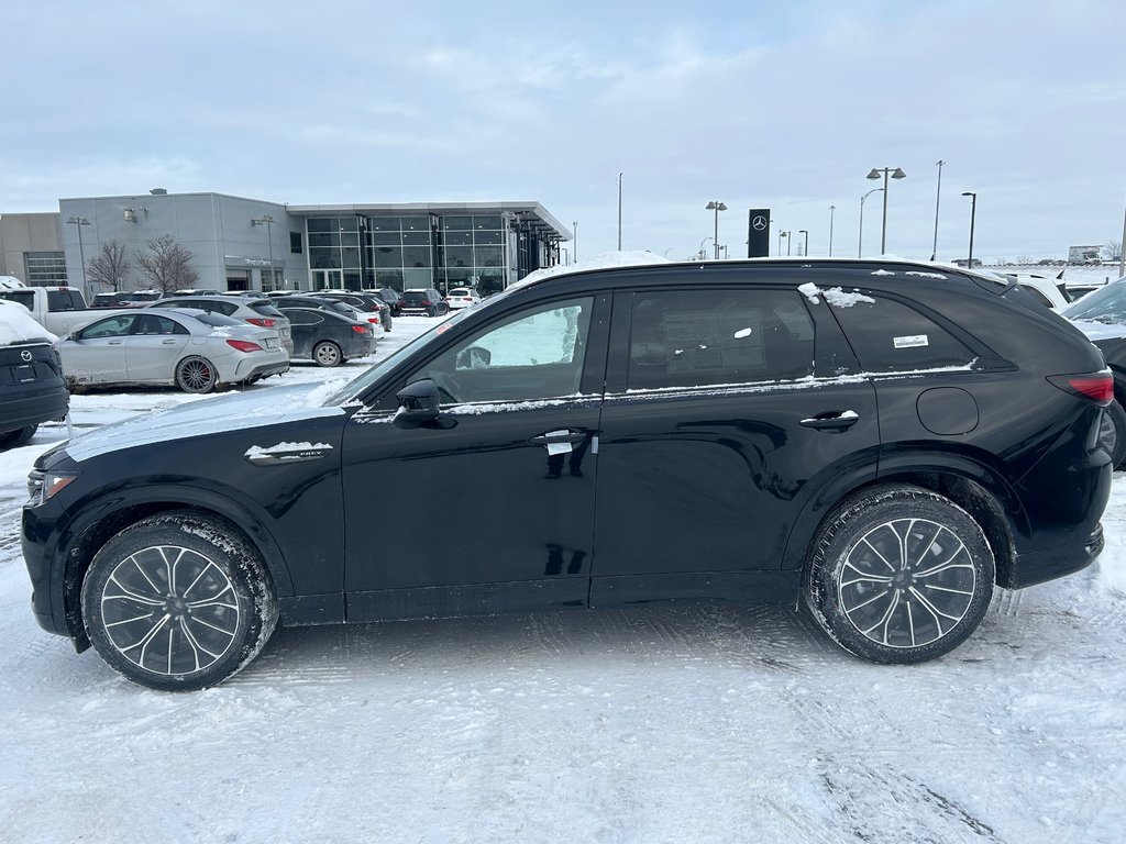 Mazda CX-70 Plug-In Hybrid GT 2025 à Boucherville, Québec - 2 - w1024h768px