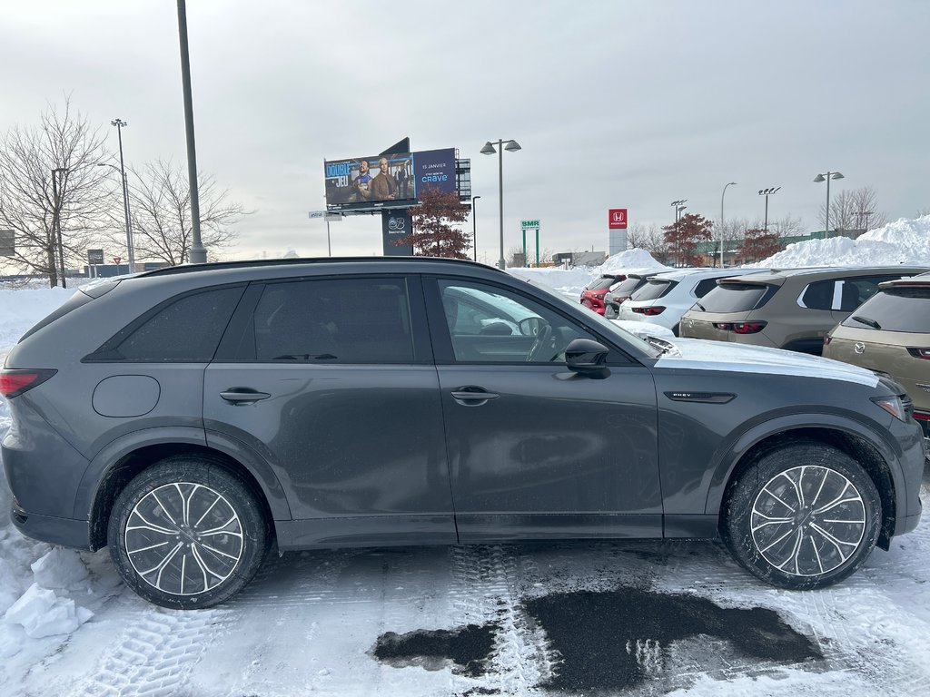 Mazda CX-70 Plug-In Hybrid GT 2025 à Boucherville, Québec - 2 - w1024h768px