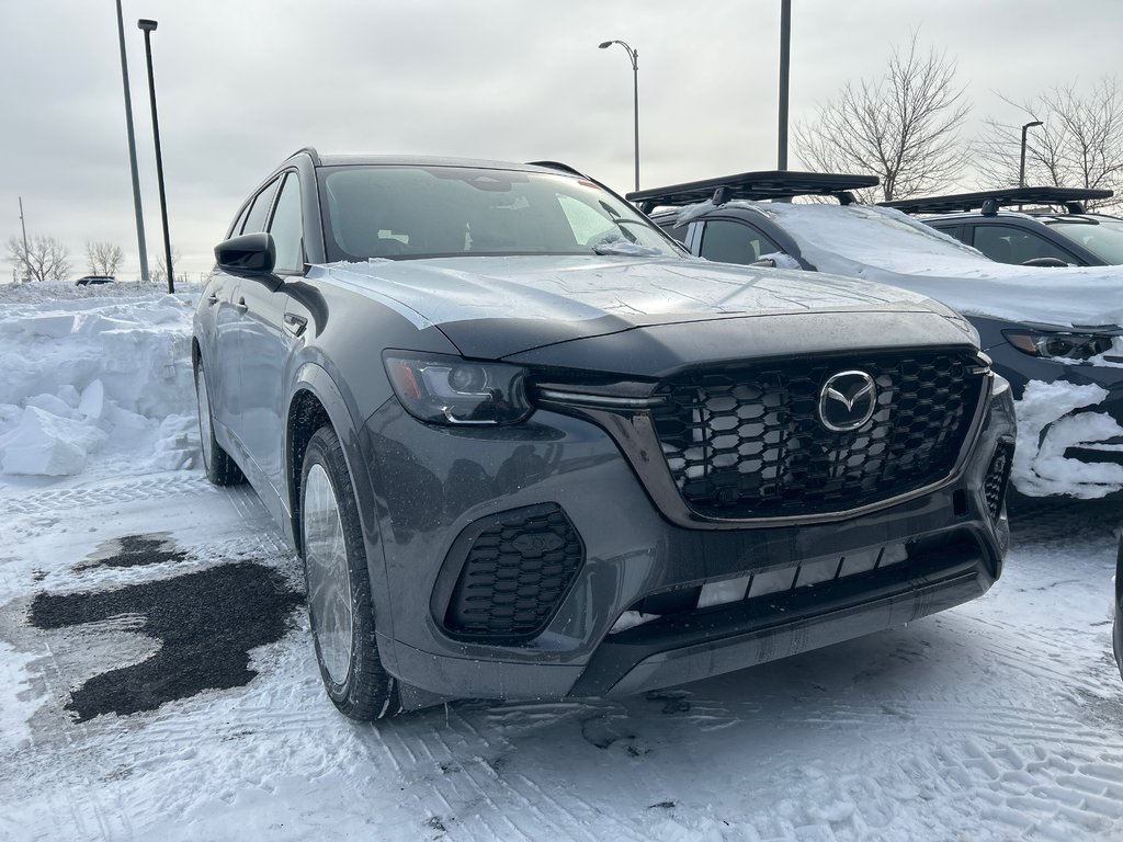 Mazda CX-70 Plug-In Hybrid GT 2025 à Boucherville, Québec - 1 - w1024h768px