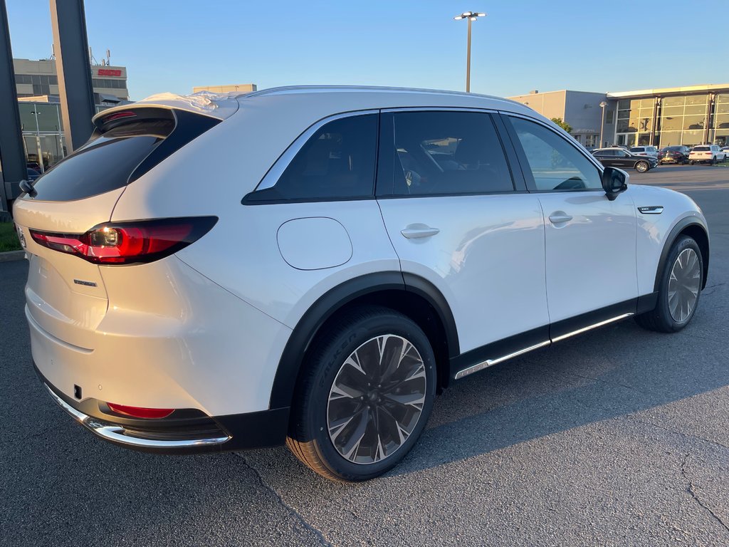 2024 Mazda CX-90 Hybrid GT in Boucherville, Quebec - 5 - w1024h768px