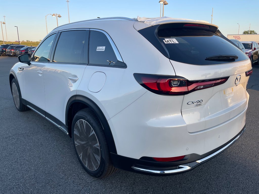 2024 Mazda CX-90 Hybrid GT in Boucherville, Quebec - 7 - w1024h768px