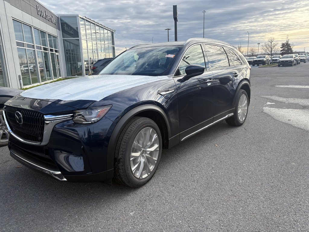 Mazda CX-90 MHEV GT 2025 à Boucherville, Québec - 1 - w1024h768px