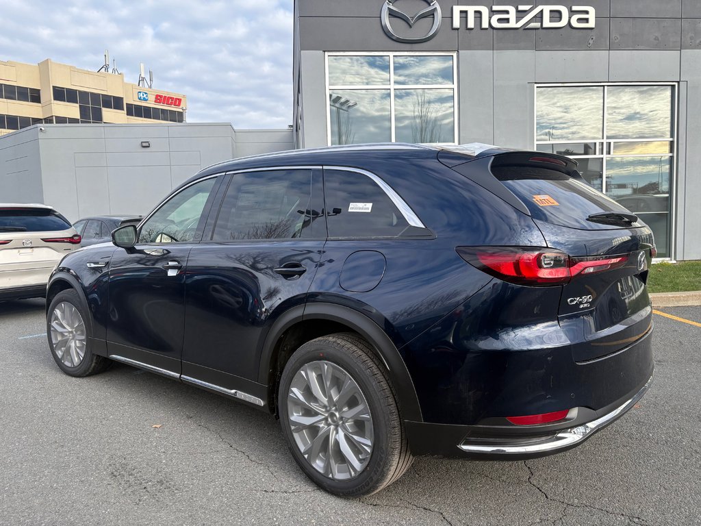 Mazda CX-90 MHEV GT 2025 à Boucherville, Québec - 3 - w1024h768px