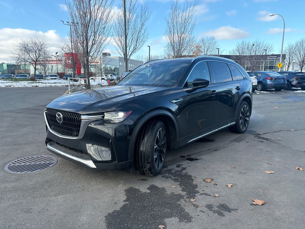 Mazda CX-90 PHEV GT PHEV CUIR, TOIT, GARANTIE 2024 à Boucherville, Québec - 3 - w1024h768px