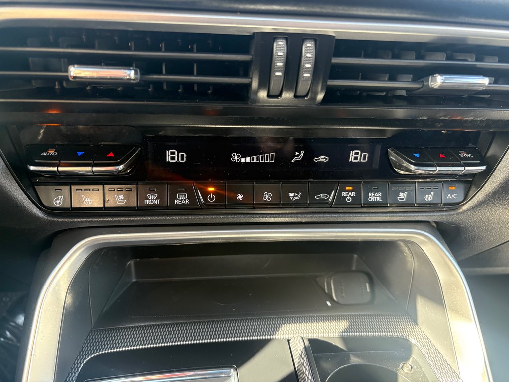 2024 Mazda CX-90 PHEV GT PHEV 1 PROPRIO in Boucherville, Quebec - 32 - w1024h768px
