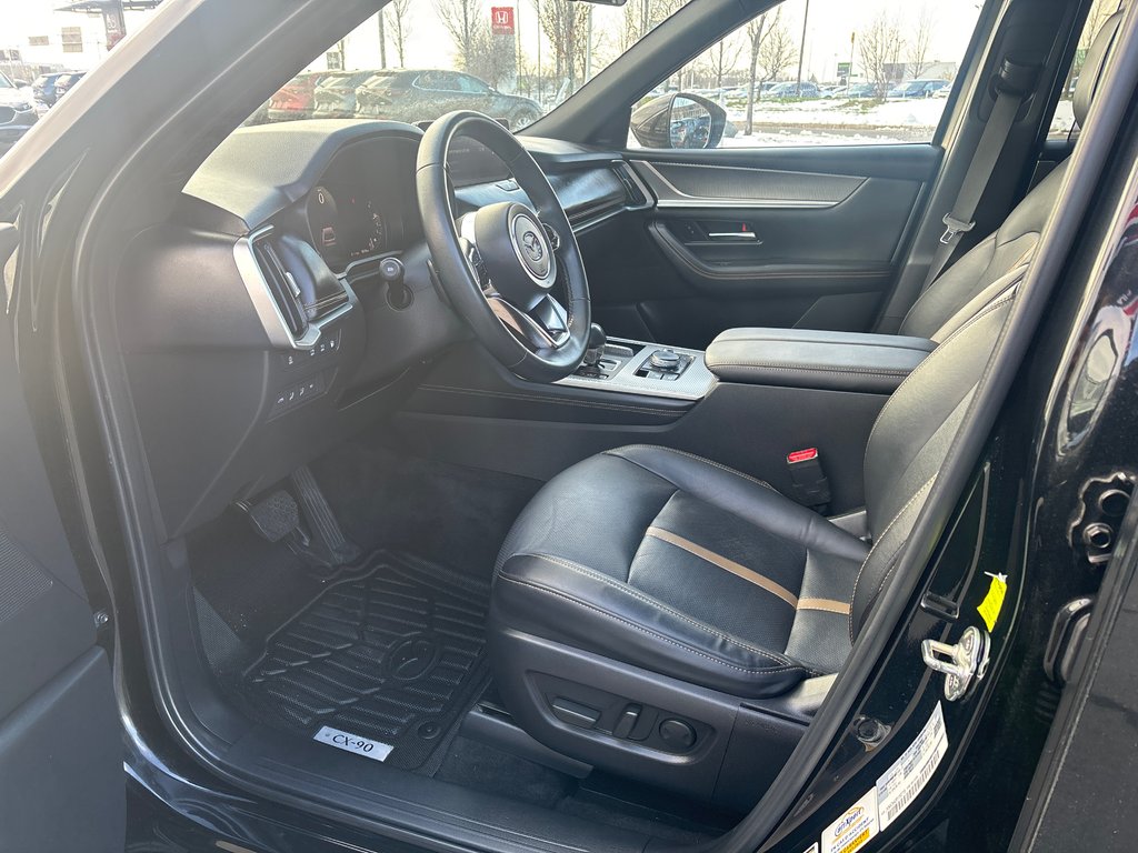 Mazda CX-90 PHEV GT PHEV CUIR, TOIT, GARANTIE 2024 à Boucherville, Québec - 13 - w1024h768px