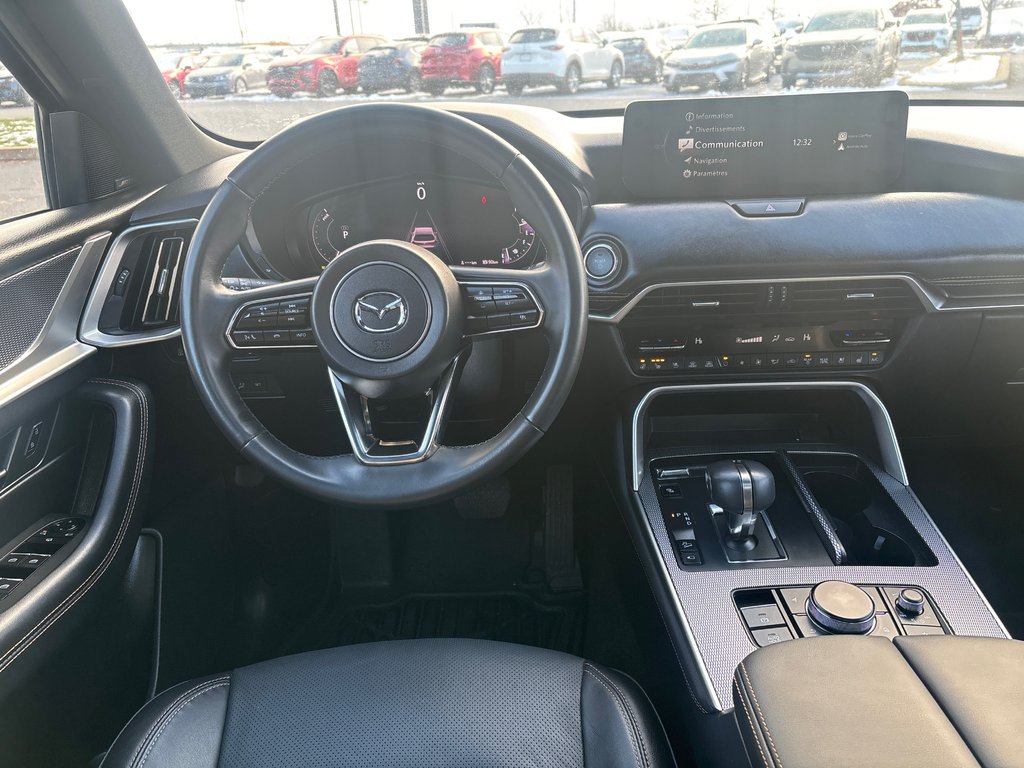 Mazda CX-90 PHEV GT PHEV CUIR, TOIT, GARANTIE 2024 à Boucherville, Québec - 16 - w1024h768px