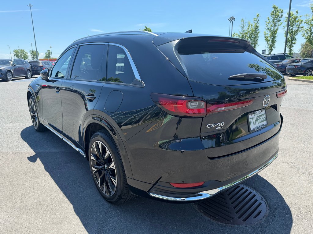 Mazda CX-90 PHEV Signature DEMO PHEV 2026 à Boucherville, Québec - 9 - w1024h768px