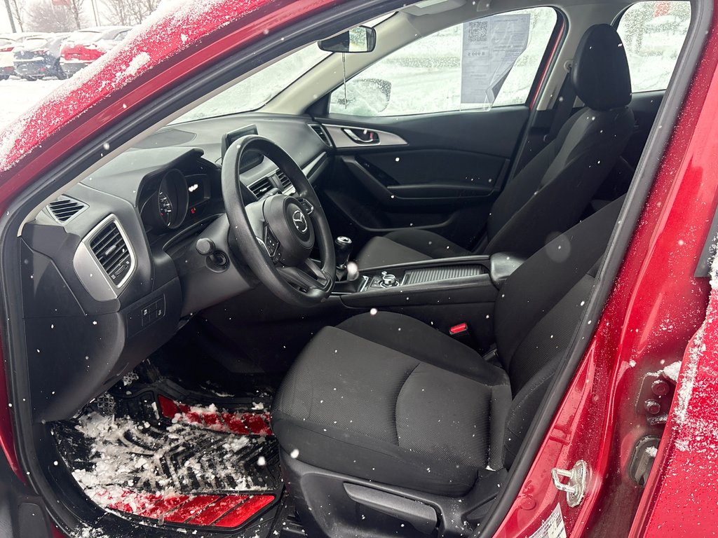 2018 Mazda Mazda3 Sport GX SPORT-CAMÉRA RECUL 1 PROPRIO in Boucherville, Quebec - 8 - w1024h768px