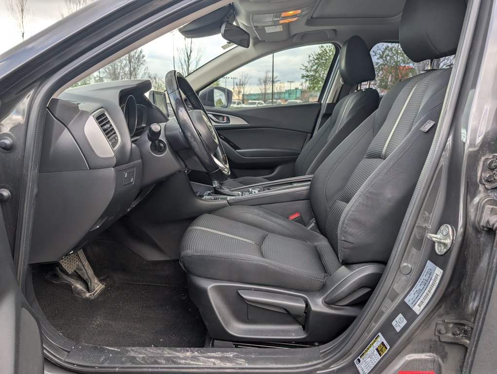 Mazda Mazda3 Sport GS AUTOMATIQUE TOIT OUVRANT BAS KM 2018 à Boucherville, Québec - 11 - w1024h768px