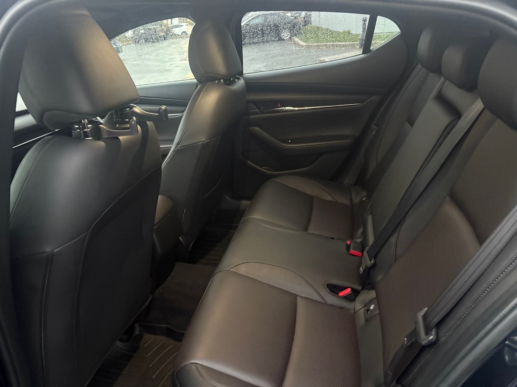 Mazda Mazda3 Sport GT CUIR-TOIT-BAS KILO-I PROPRIO 2019 à Boucherville, Québec - 4 - w1024h768px