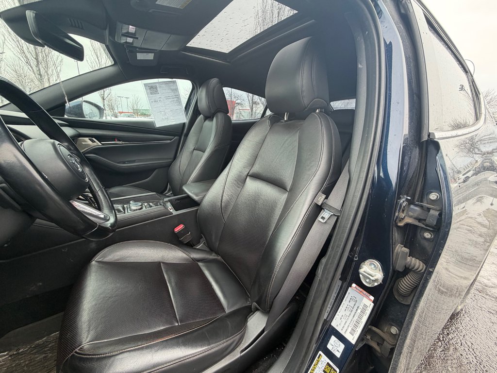 2020 Mazda Mazda3 Sport GT AWD GROUPE PRENIUM 1 PROPRIO CUIR TOIT NAV in Boucherville, Quebec - 4 - w1024h768px