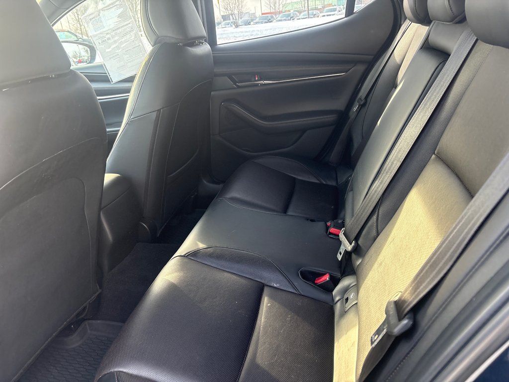 2020 Mazda Mazda3 Sport GT AWD  1 PROPRIO CUIR TOIT NAV in Boucherville, Quebec - 11 - w1024h768px