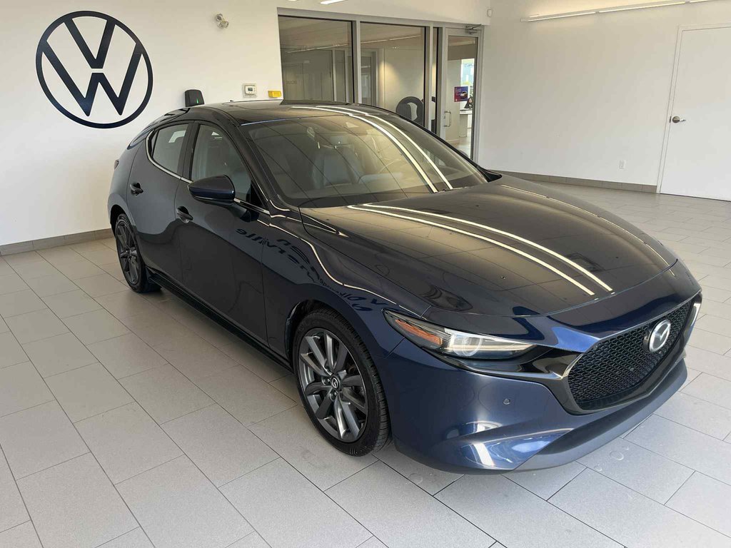 2021 Mazda Mazda3 Sport GT AWD in Boucherville, Quebec - 6 - w1024h768px