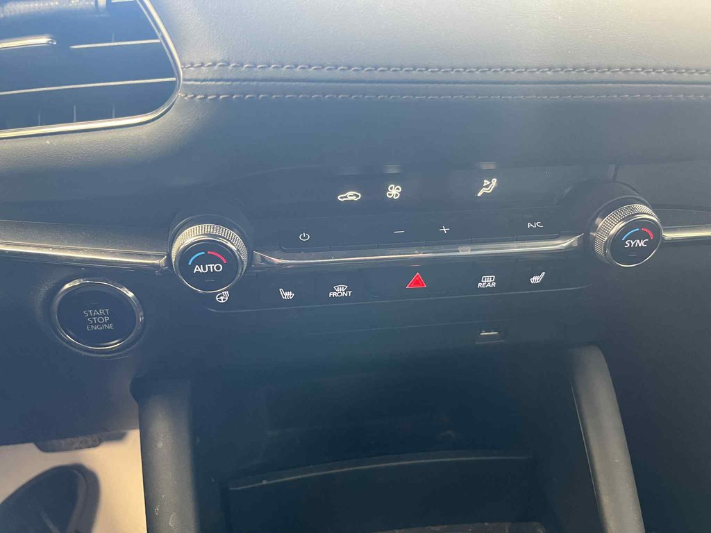 2021 Mazda Mazda3 Sport GT AWD in Boucherville, Quebec - 20 - w1024h768px