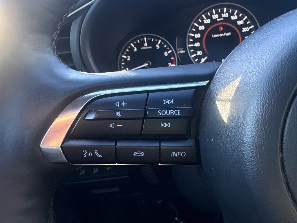 Mazda Mazda3 Sport GS, AUT, CUIR, TOIT, GARANTIE 2024 à Boucherville, Québec - 9 - w1024h768px