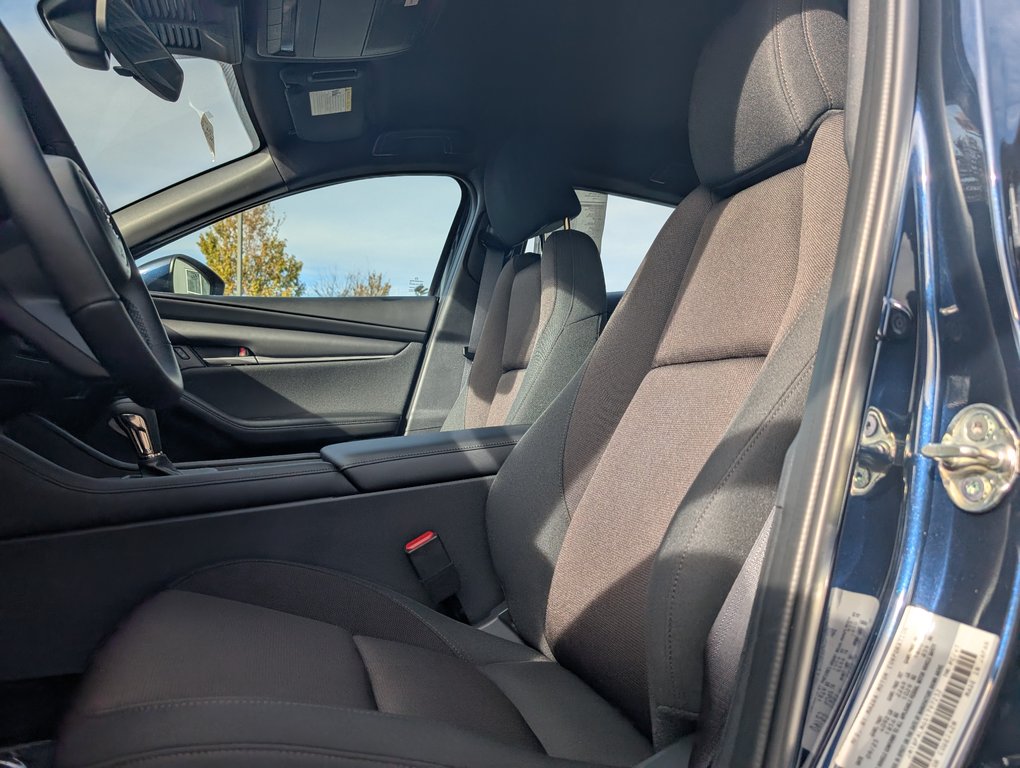 Mazda Mazda3 Sport GS 2025 à Boucherville, Québec - 4 - w1024h768px