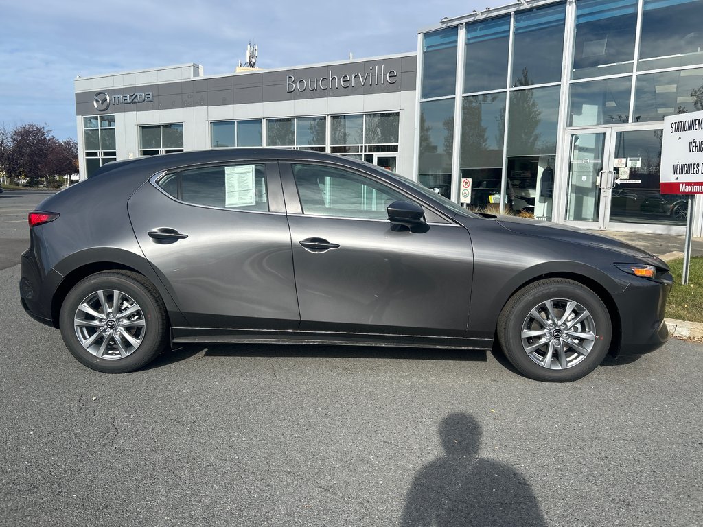 Mazda Mazda3 Sport GS 2025 à Boucherville, Québec - 2 - w1024h768px