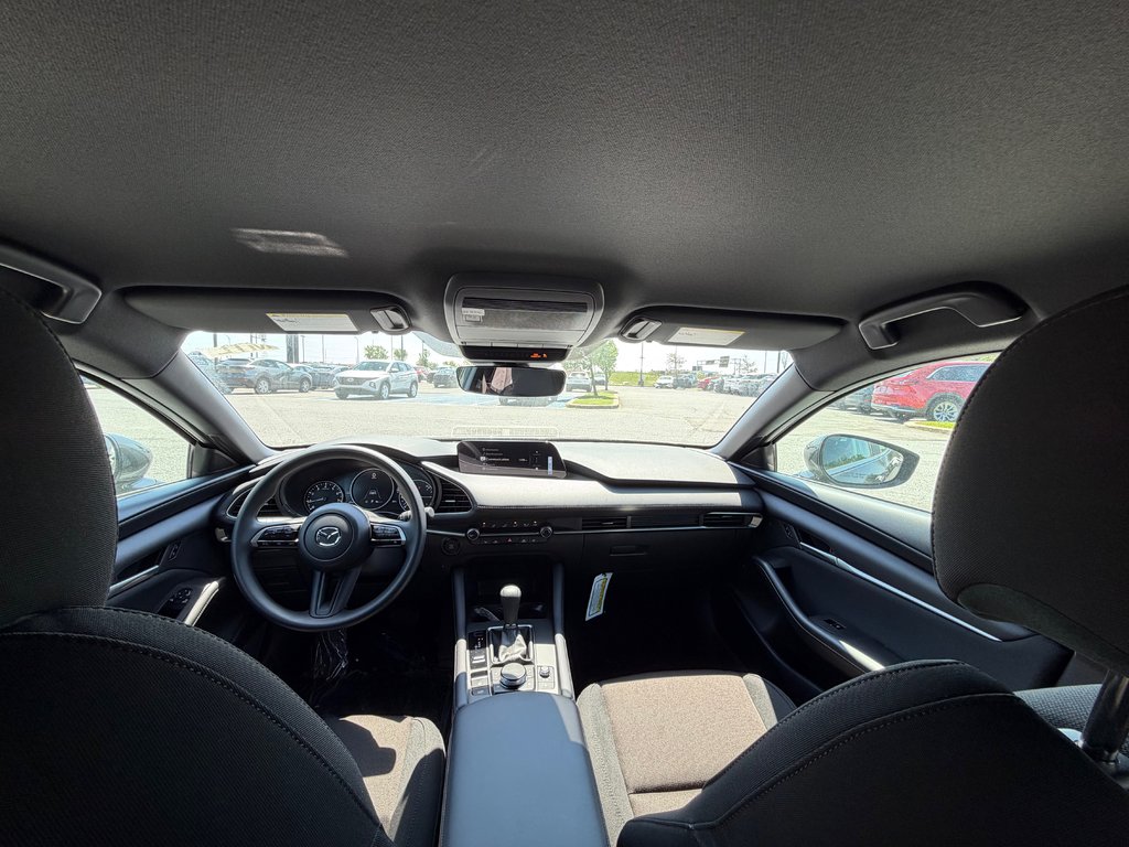 Mazda Mazda3 Sport GX 2025 à Boucherville, Québec - 17 - w1024h768px