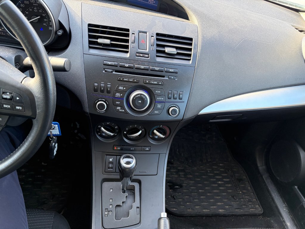 Mazda Mazda3 GS-SKY AUT AIR 1 PROPRIO JAMAIS ACCIDENTÉ BAS KM 2013 à Boucherville, Québec - 15 - w1024h768px