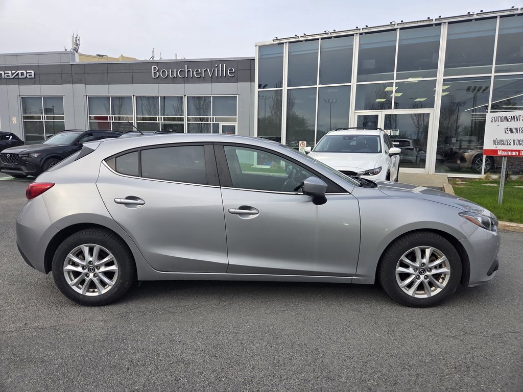 Mazda Mazda3 GS AUTO, BANCS CHAUFFANTS 2015 à Boucherville, Québec - 11 - w1024h768px