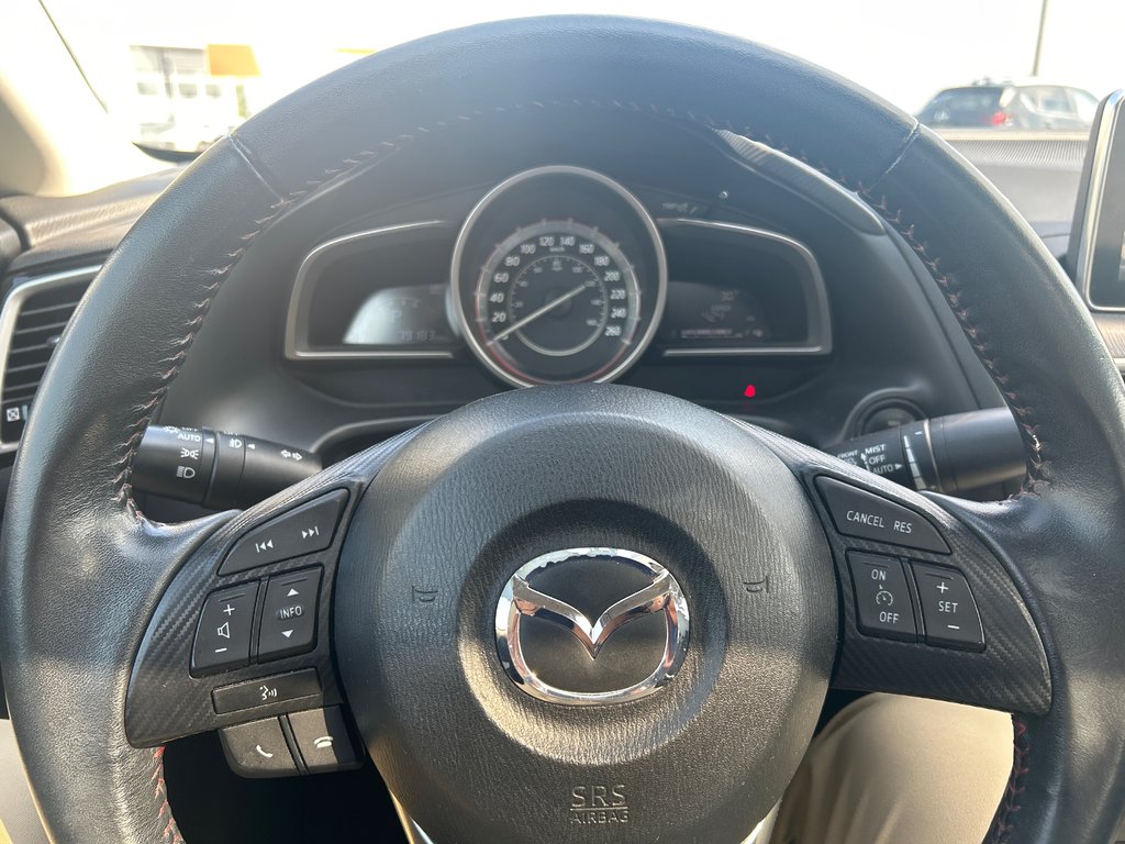 2015 Mazda Mazda3 GS, AUT, TOIT, TRÈS BAS KM in Boucherville, Quebec - 13 - w1024h768px