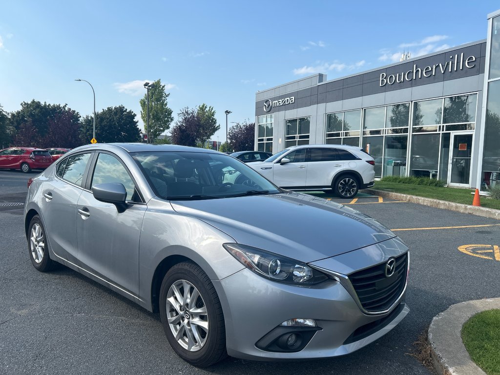 2015 Mazda Mazda3 GS, AUT, TOIT, TRÈS BAS KM in Boucherville, Quebec - 1 - w1024h768px