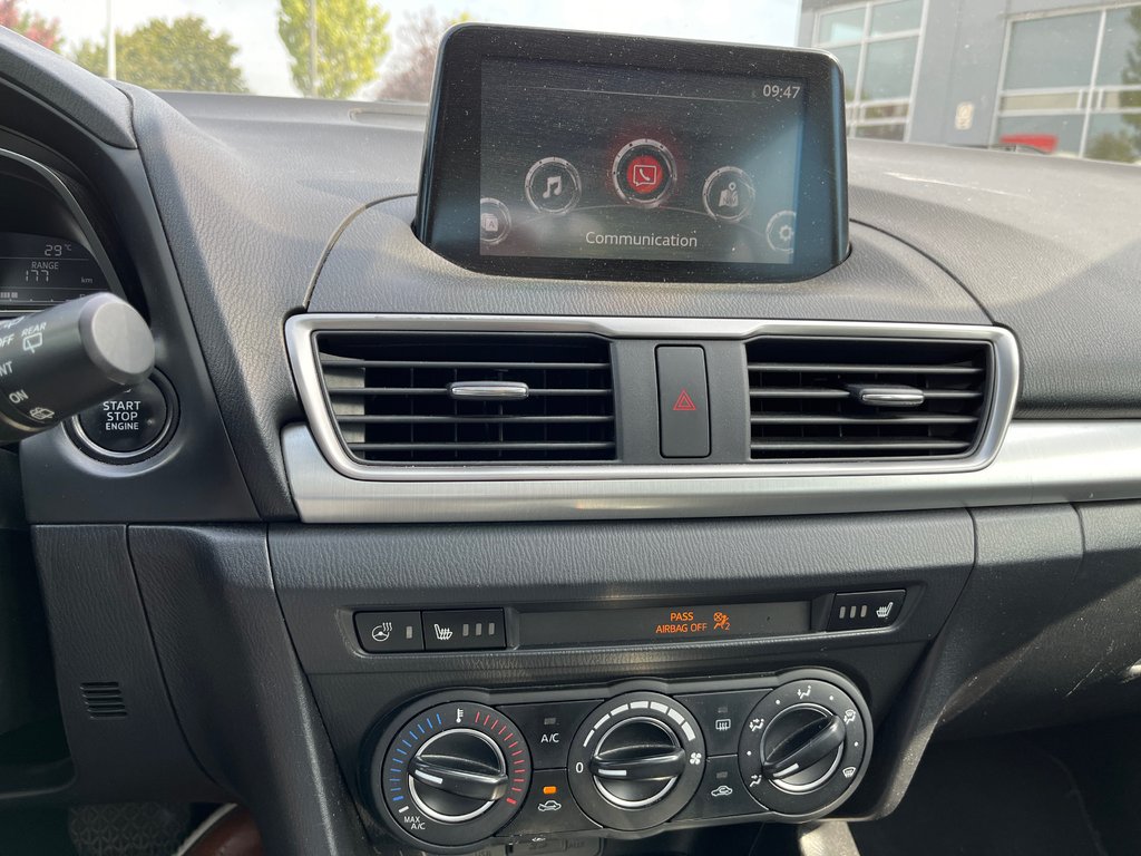 2017 Mazda Mazda3 GS, AUT, TOIT, AUBAINE in Boucherville, Quebec - 10 - w1024h768px