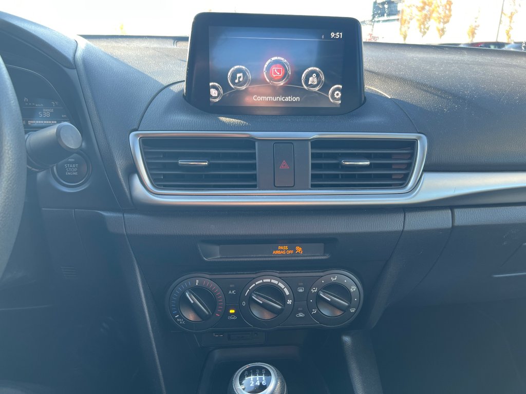 2018 Mazda Mazda3 GX , AIR CLIMATISÉ in Boucherville, Quebec - 13 - w1024h768px