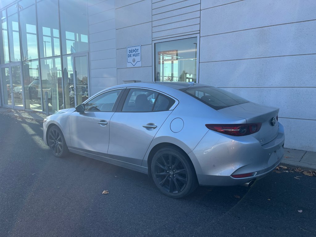 2021 Mazda Mazda3 GT w/Turbo in Boucherville, Quebec - 3 - w1024h768px