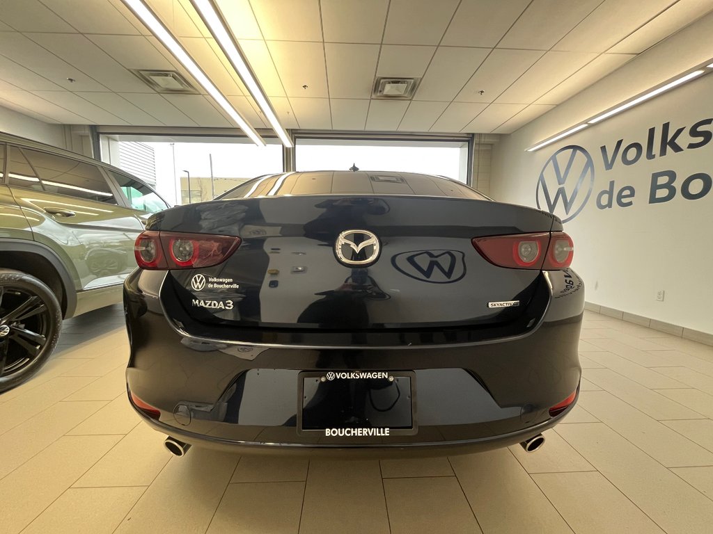 2021 Mazda Mazda3 GT in Boucherville, Quebec - 23 - w1024h768px