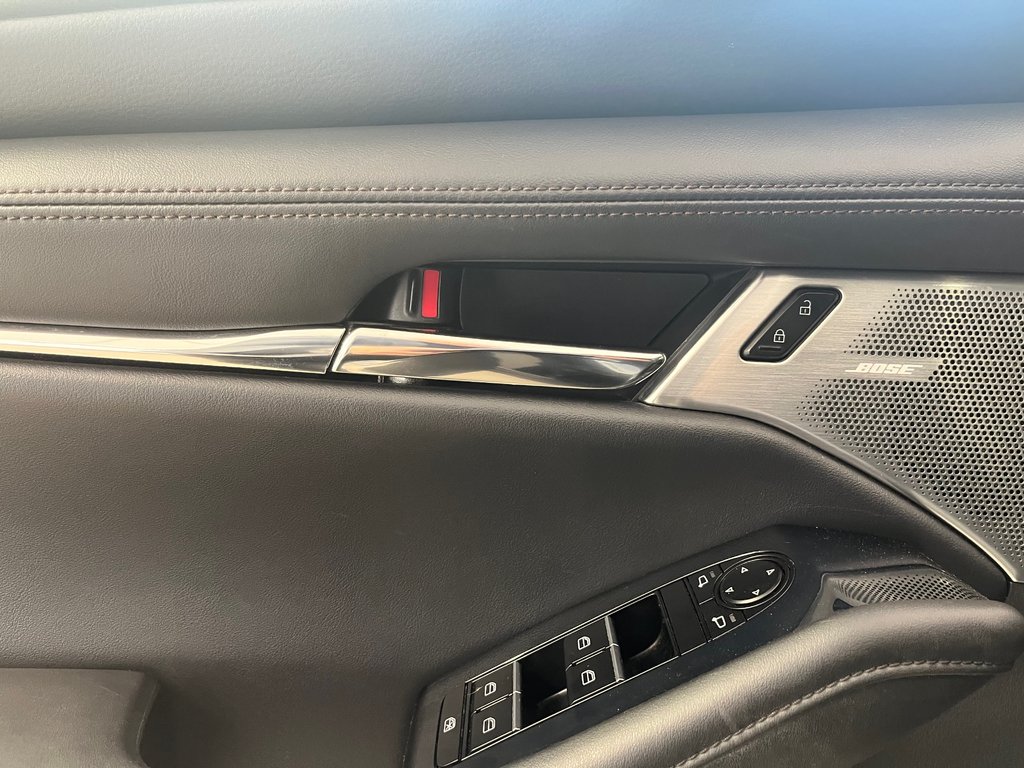 2021 Mazda Mazda3 GT in Boucherville, Quebec - 10 - w1024h768px