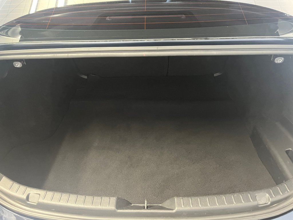 2021 Mazda Mazda3 GT in Boucherville, Quebec - 25 - w1024h768px