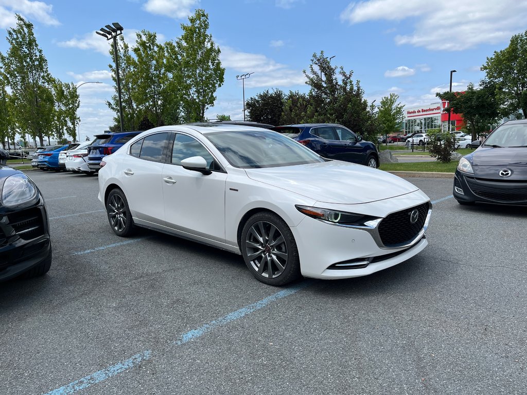 Mazda Mazda3 100th Anniversaire, AWD, TURBO 2021 à Boucherville, Québec - 5 - w1024h768px