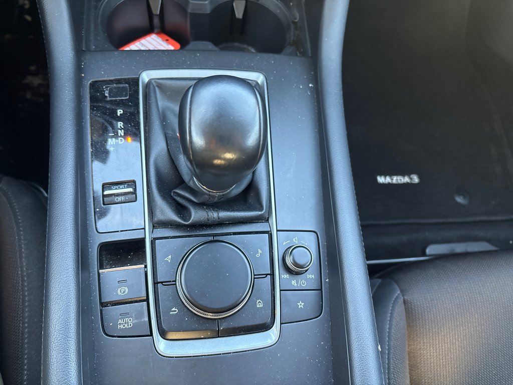 2022 Mazda Mazda3 GS AT 1 PROPRIO JAMAIS ACCIDENTÉ,BAS KM in Boucherville, Quebec - 7 - w1024h768px