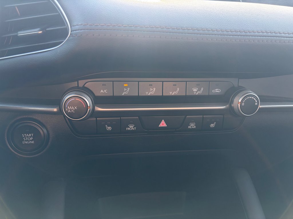 Mazda Mazda3 GX 1 PROPRIO BAS KM JAMAIS ACCIDENTÉ 2022 à Boucherville, Québec - 28 - w1024h768px
