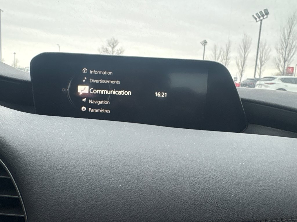 Mazda Mazda3 GX 1 PROPRIO BAS KM JAMAIS ACCIDENTÉ 2022 à Boucherville, Québec - 16 - w1024h768px