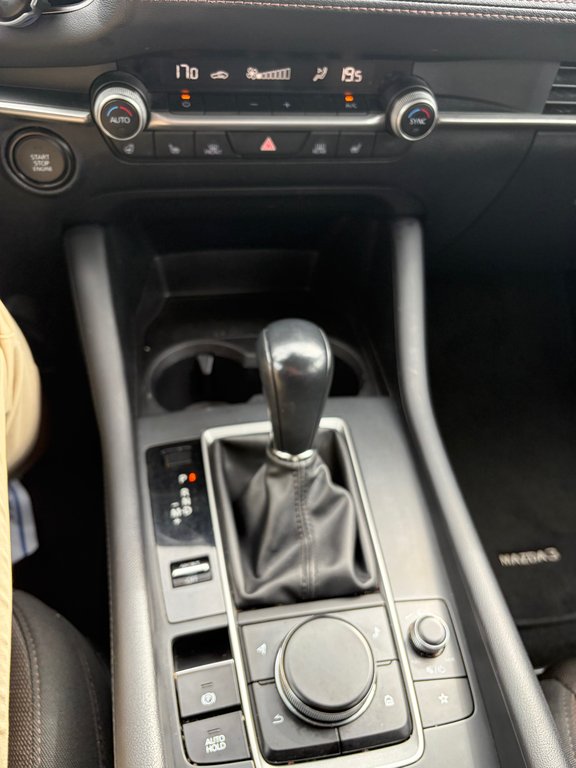 2023 Mazda Mazda3 GS GARANTIE CAMÉRA DE RECUL BLUETOOTH 1PROPIO in Boucherville, Quebec - 18 - w1024h768px