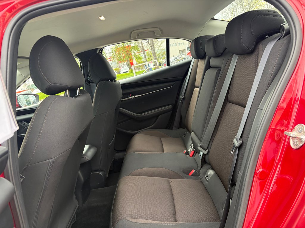 2023 Mazda Mazda3 GS GARANTIE CAMÉRA DE RECUL BLUETOOTH 1PROPIO in Boucherville, Quebec - 13 - w1024h768px