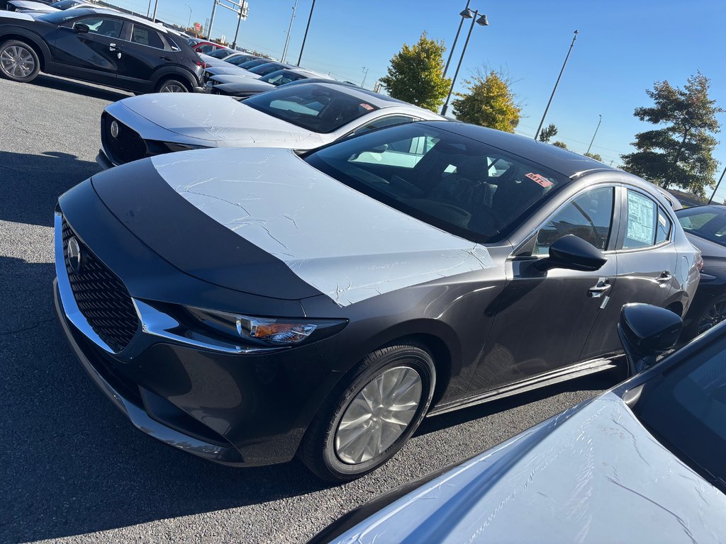 2025 Mazda Mazda3 GS in Boucherville, Quebec - 3 - w1024h768px