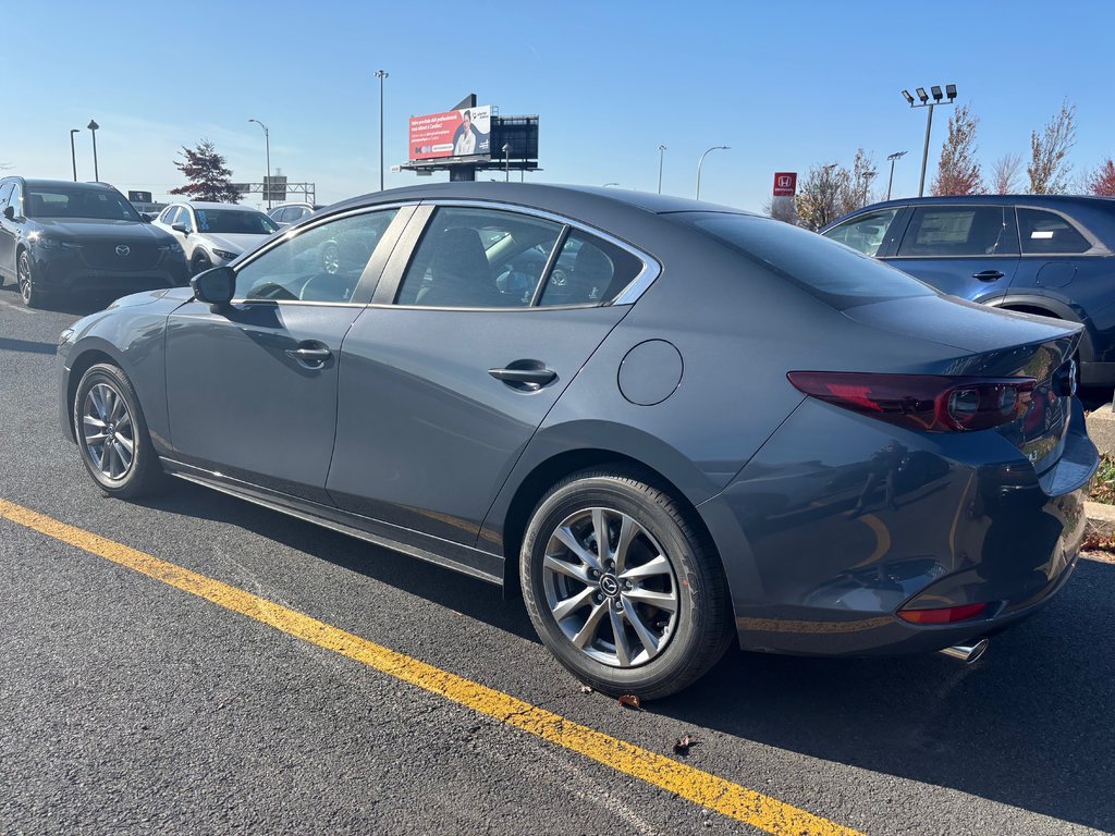 2025 Mazda Mazda3 GS in Boucherville, Quebec - 4 - w1024h768px