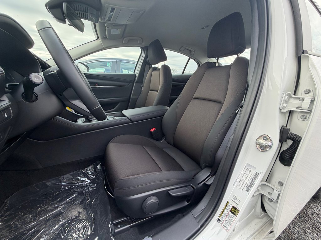 2025 Mazda Mazda3 GS in Boucherville, Quebec - 3 - w1024h768px
