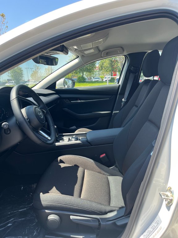 Mazda Mazda3 GS 2025 à Boucherville, Québec - 15 - w1024h768px