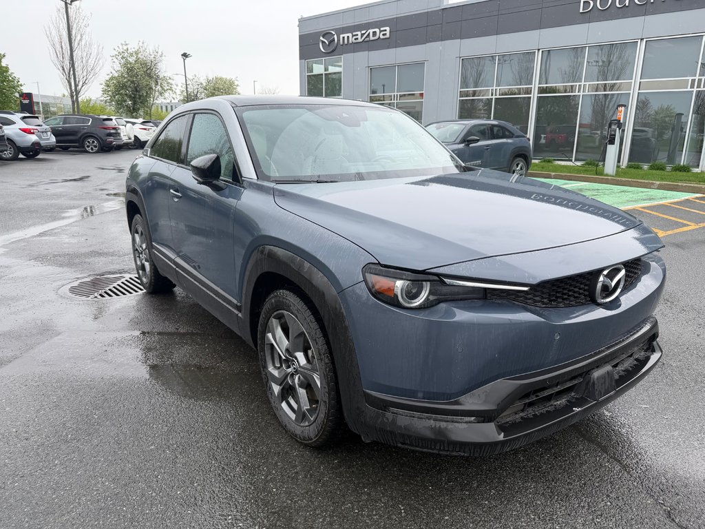 Mazda MX-30 EV GT, TRÈS BAS KM, GARANTIE 2022 à Boucherville, Québec - 1 - w1024h768px