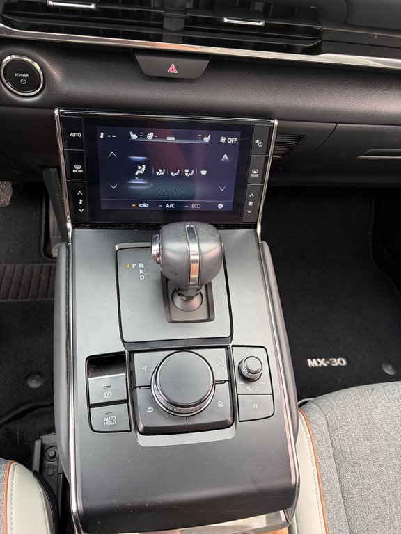 2022 Mazda MX-30 EV GT JAMAIS ACCIDENTÉ BOSE TOIT in Boucherville, Quebec - 21 - w1024h768px