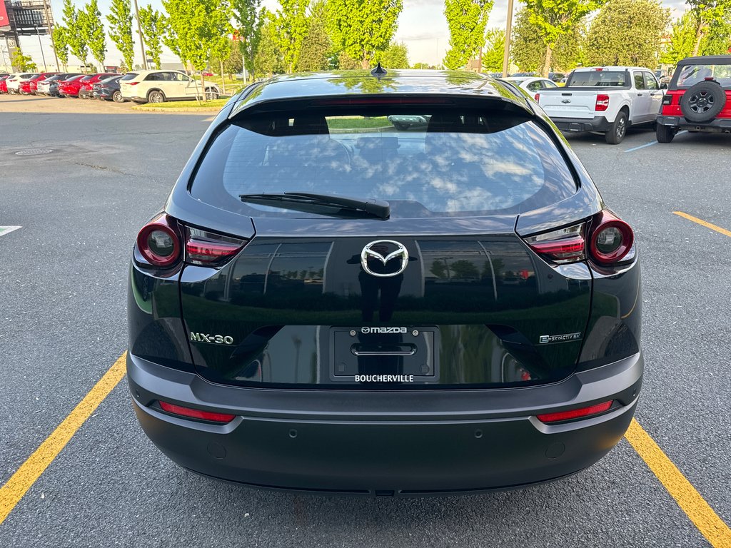 Mazda MX-30 GS 2024 à Boucherville, Québec - 10 - w1024h768px