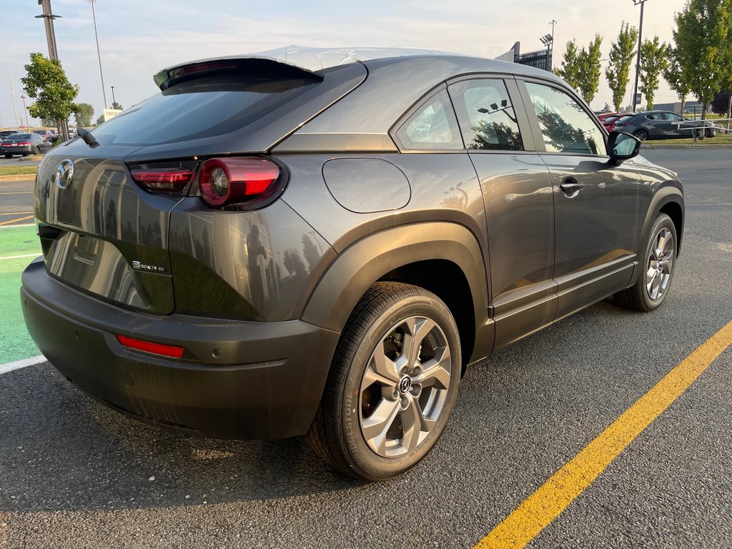 2024 Mazda MX-30 GS in Boucherville, Quebec - 5 - w1024h768px